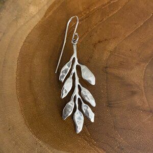 SINGLE Retired James Avery Cascading Leaves Dangle Earring, Sterling Silver